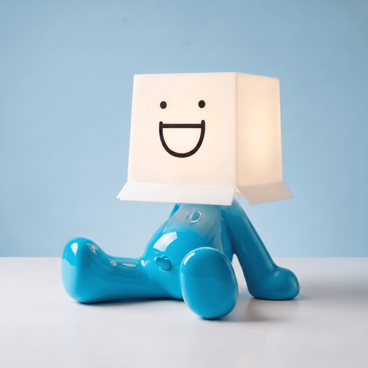 Larry the Lamp - Sitting Boxed